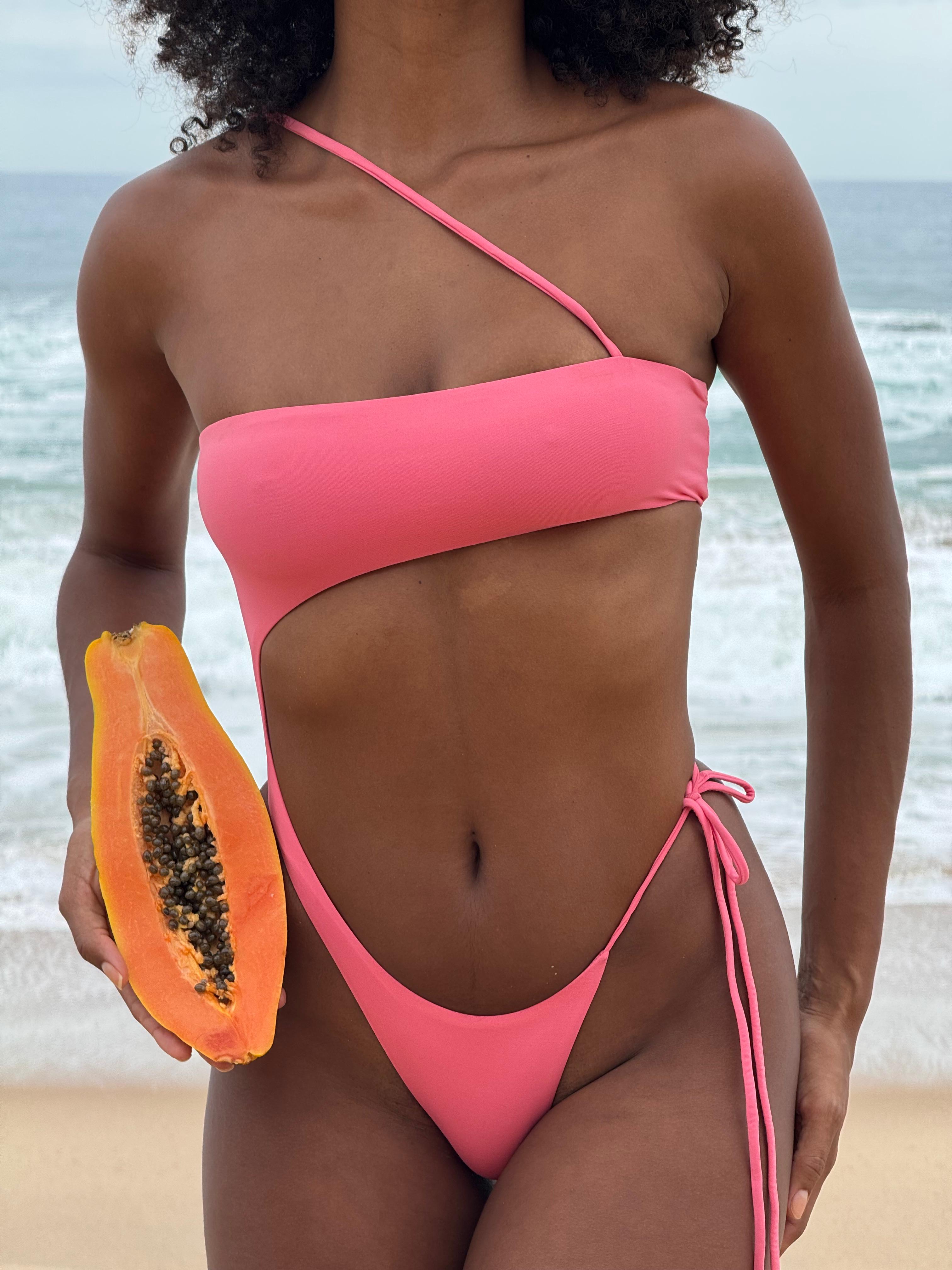 Maiô rosa - Arpoador